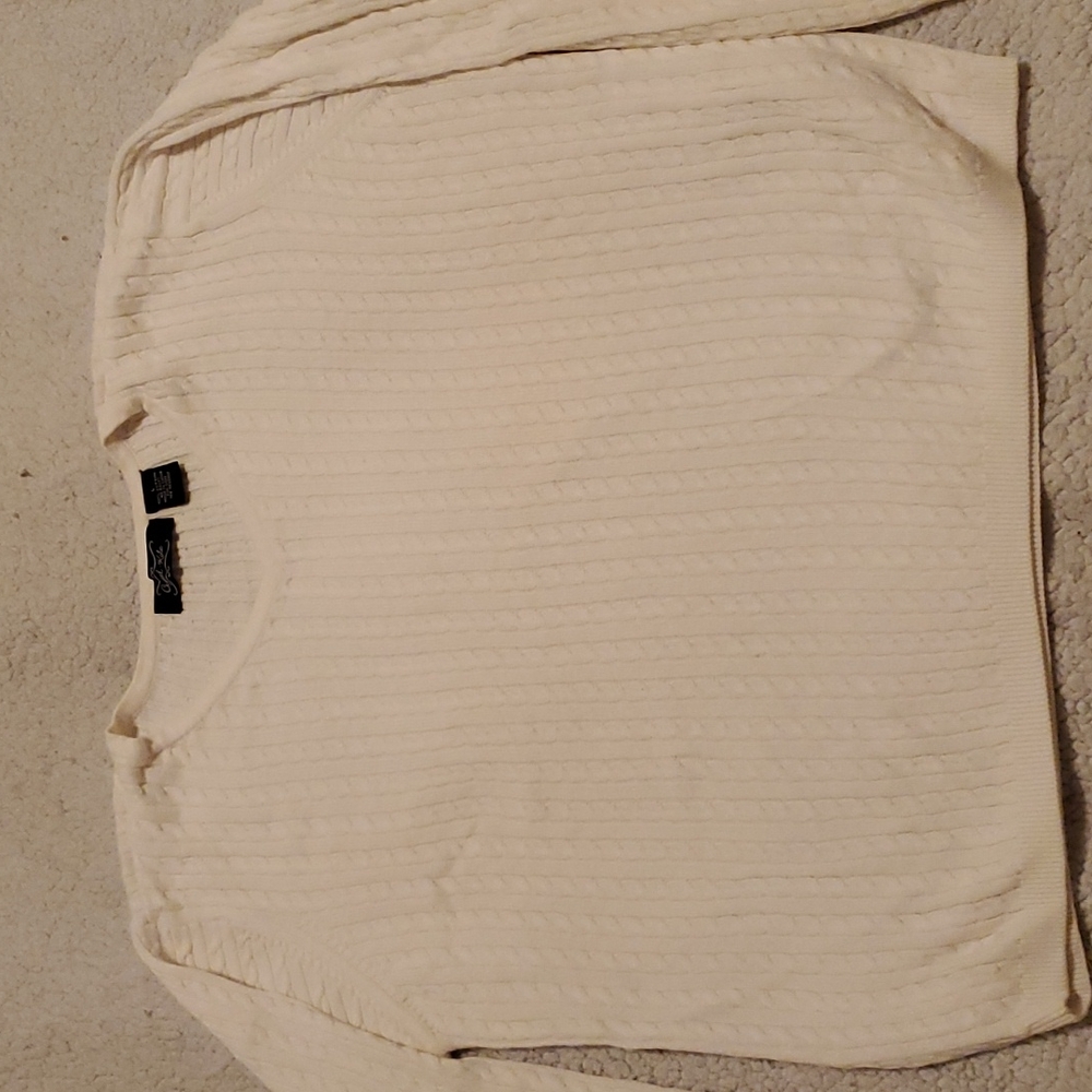Crystal-Kobe white v-neck cable knit sweater